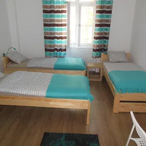  Hostel Jaro
